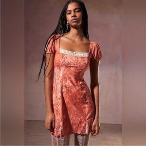 Kimchi Blue x Urban Outfitters Jill Velvet Cherub Mini Dress